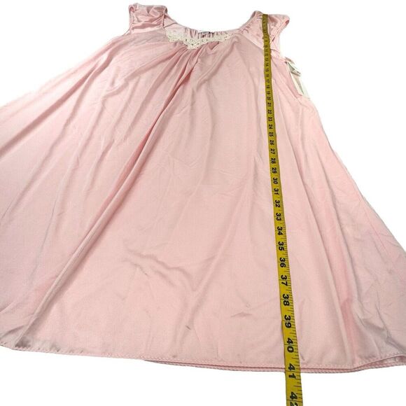 NWT VTG Shadowline Pink Nylon Nightgown 3X Lace Applique V-Neck Cap Sleeves 41" - Picture 11 of 16